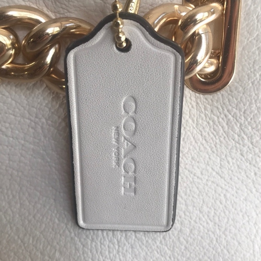 Coach Purse - Picture 4 of 7